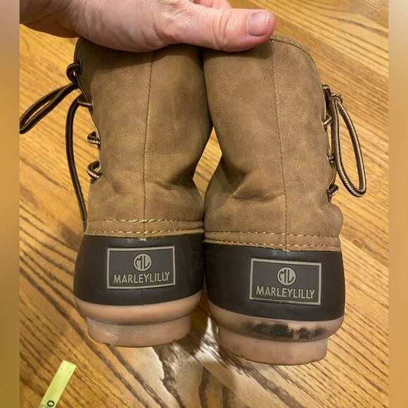 Marley Lilly Brown Base Gingham Lining Side Tie Duck Boots - Picture 3 of 9